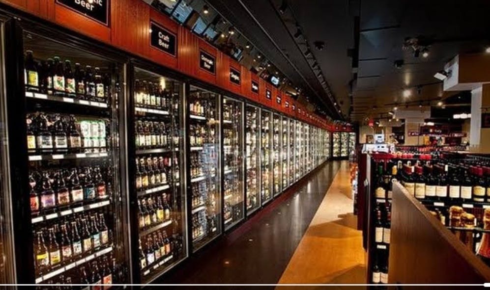 Liquor store,Building,Alcohol,Supermarket,Wine cellar,Distilled beverage,Inventory,Retail,Grocery store,Drink