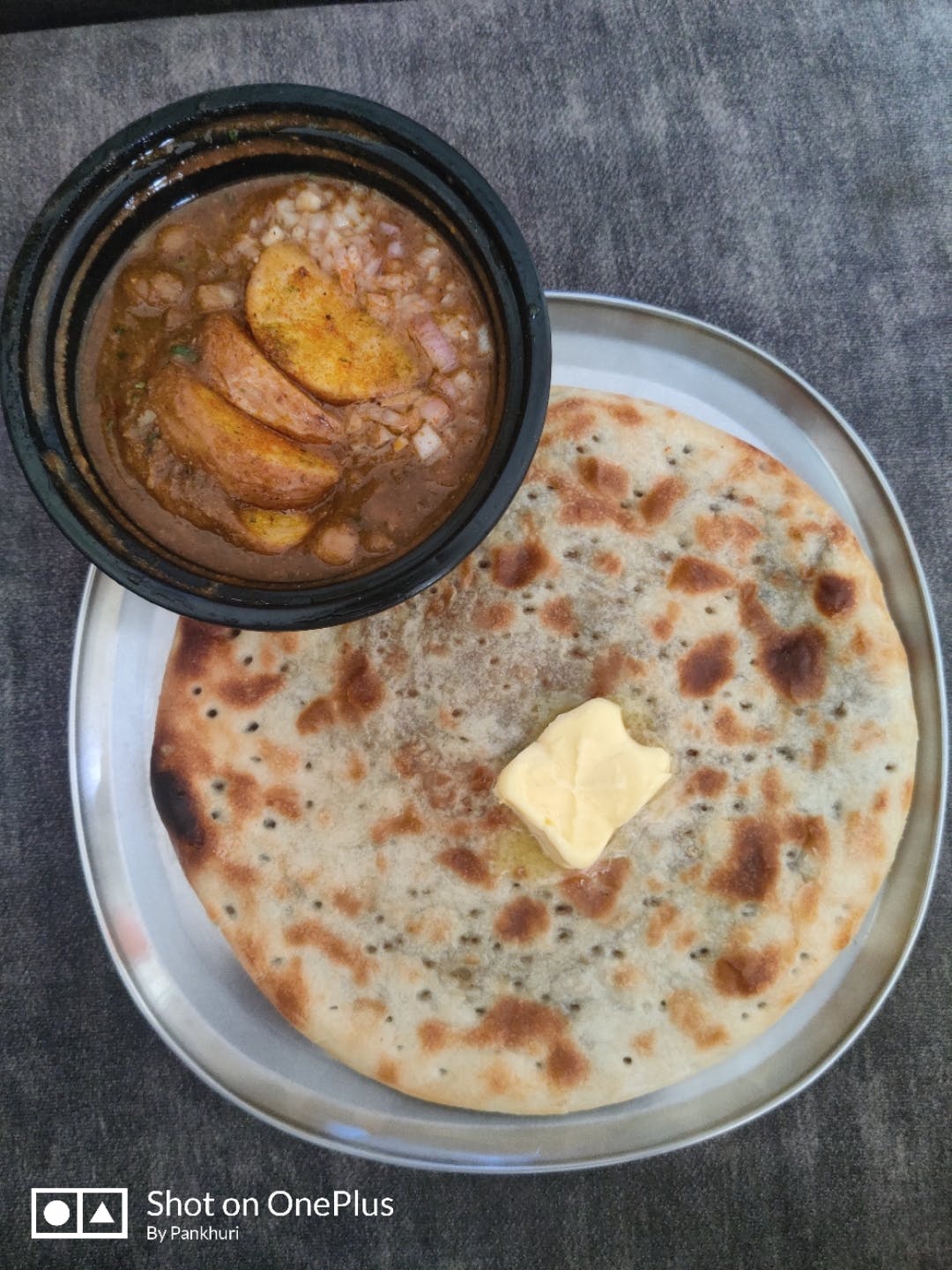 Dish,Food,Cuisine,Naan,Ingredient,Kulcha,Paratha,Roti,Flatbread,Chapati