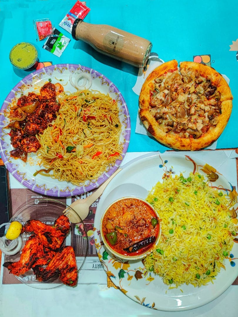 Dish,Food,Cuisine,Ingredient,Biryani,Hyderabadi biriyani,Recipe,Meal,Produce,Jollof rice
