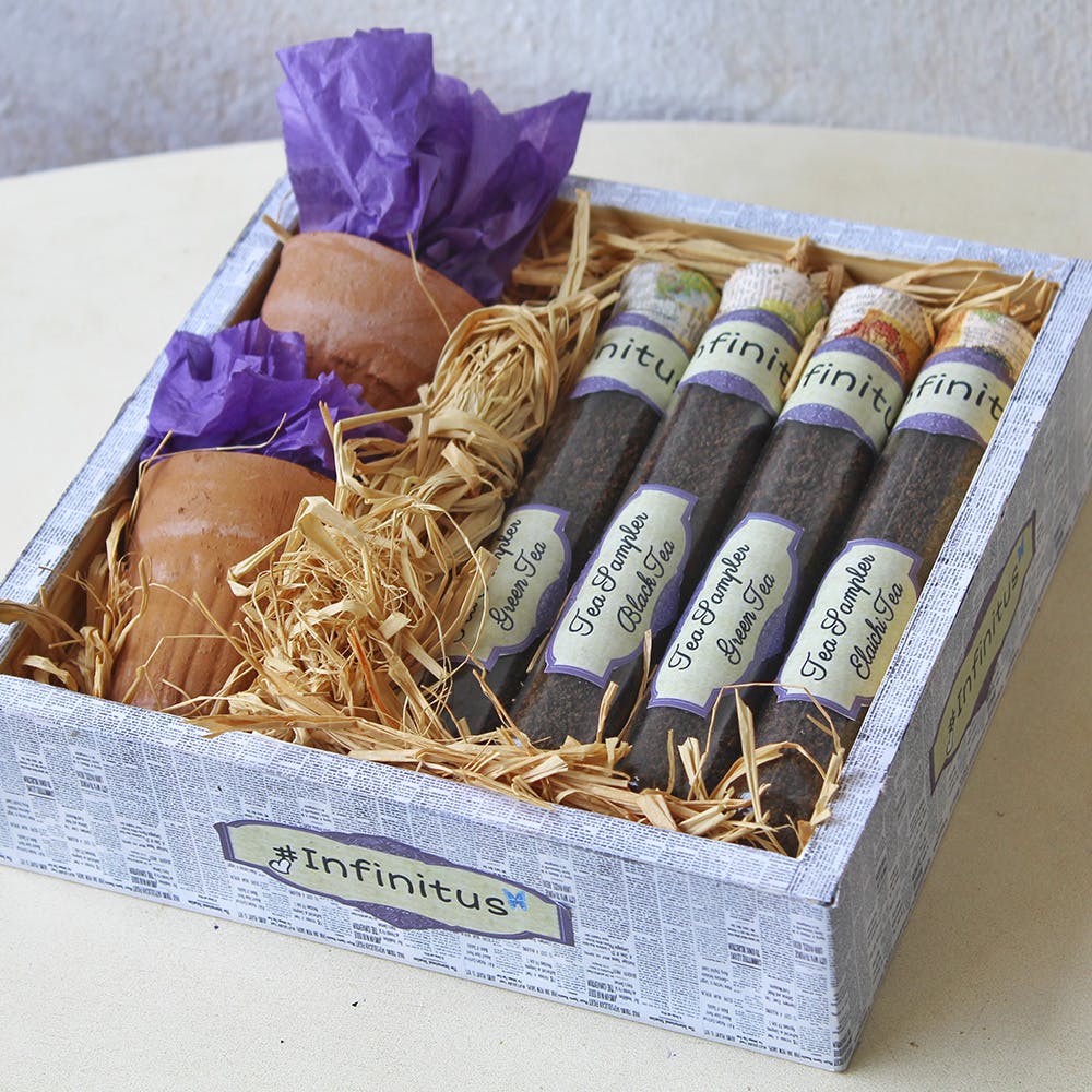 Buy Personalised Luxury Gift Boxes for Gifting Online – Nutcase