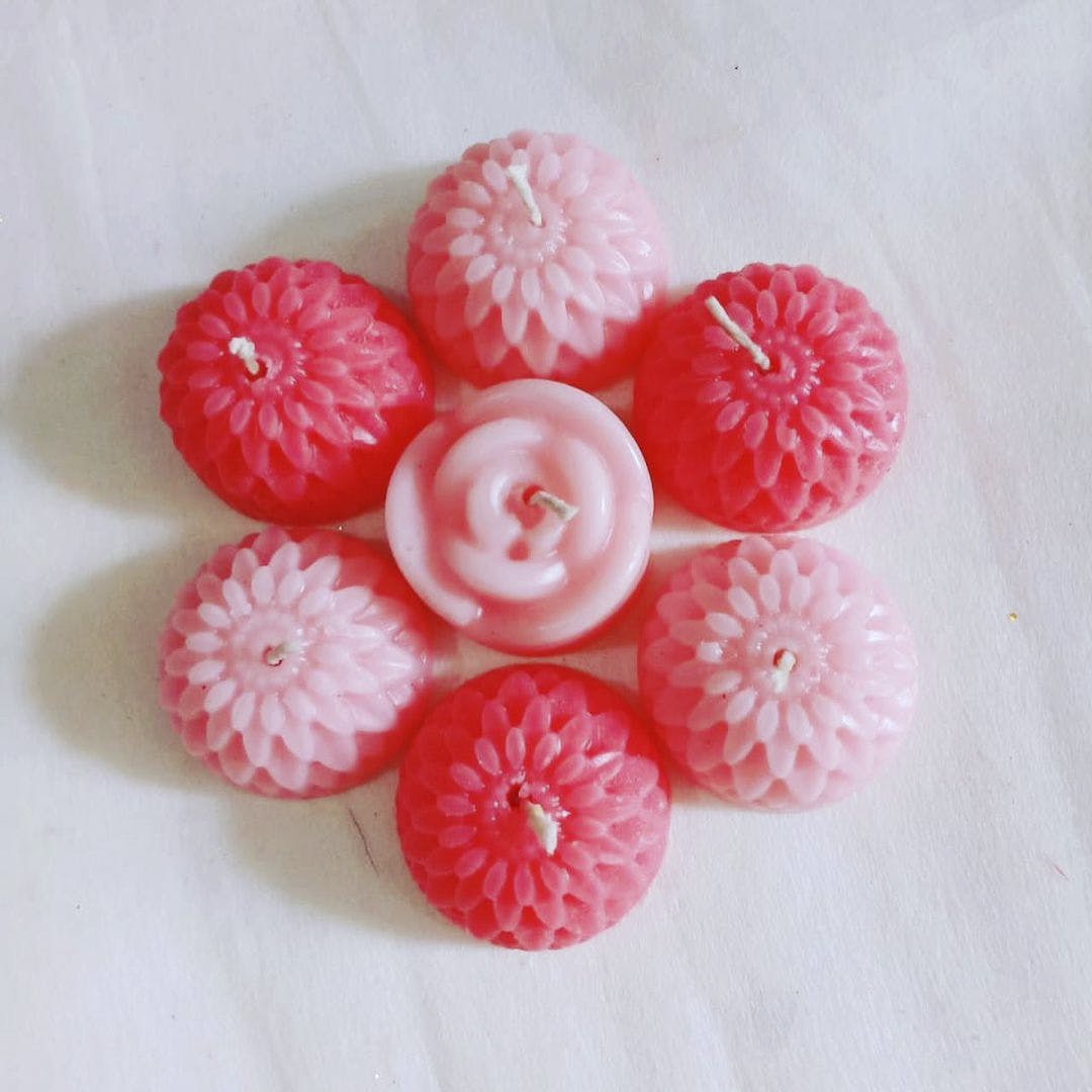 Pink,Pattern,Artificial flower,Sweetness,Craft,Creative arts,Natural material