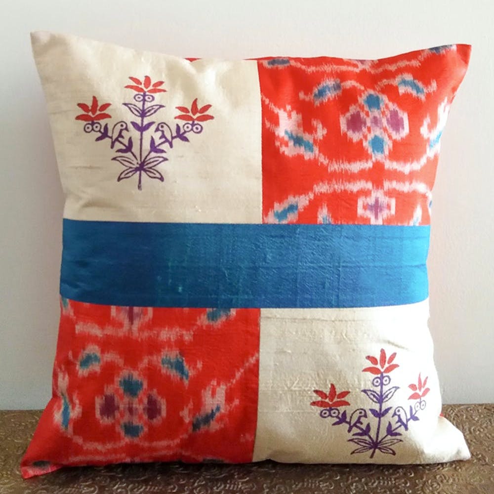 Rectangle,Azure,Textile,Creative arts,Pillow,Font,Linens,Art,Pattern,Throw pillow