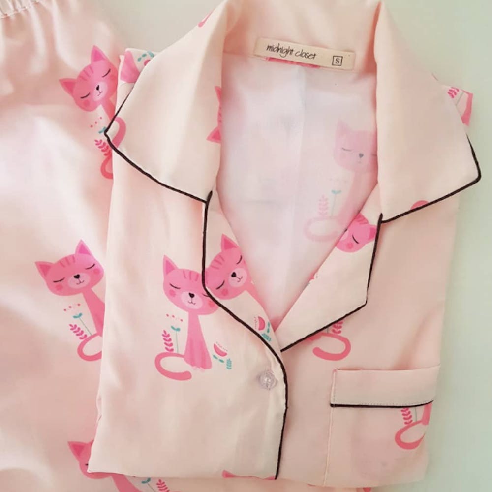 Lingerie top,Product,Textile,Sleeve,Pink,Collar,Undergarment,Lingerie,Chest,Waist