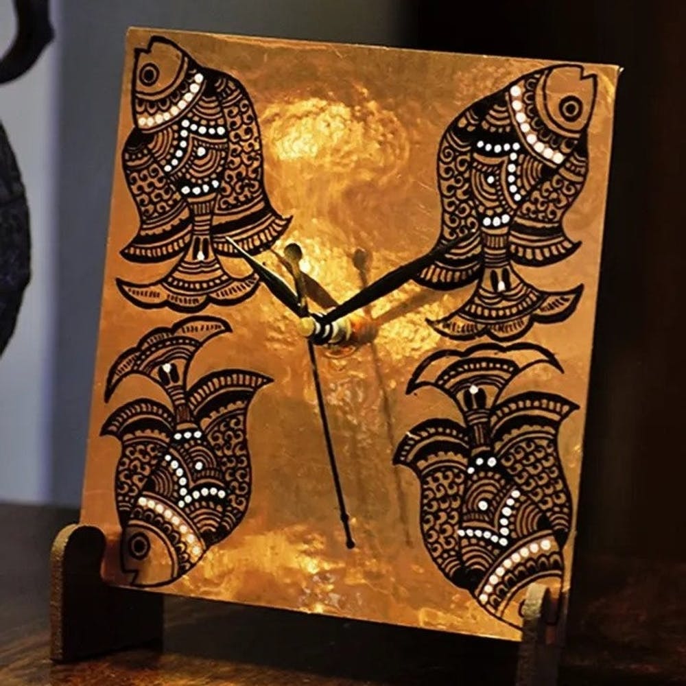Handpainted Madhubani Fish Table Clock