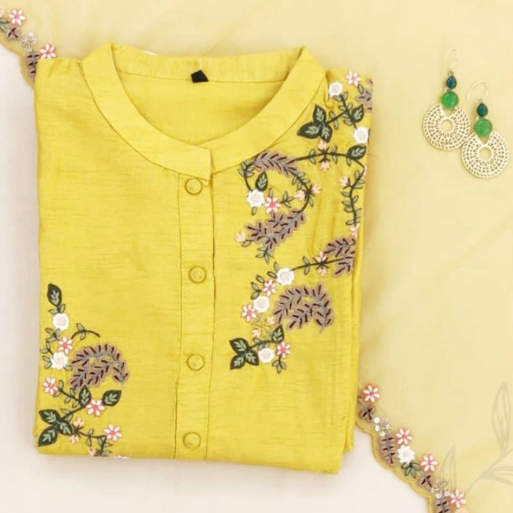 Outerwear,Product,Green,Sleeve,Yellow,Baby & toddler clothing,Collar,Aqua,Font,Pattern