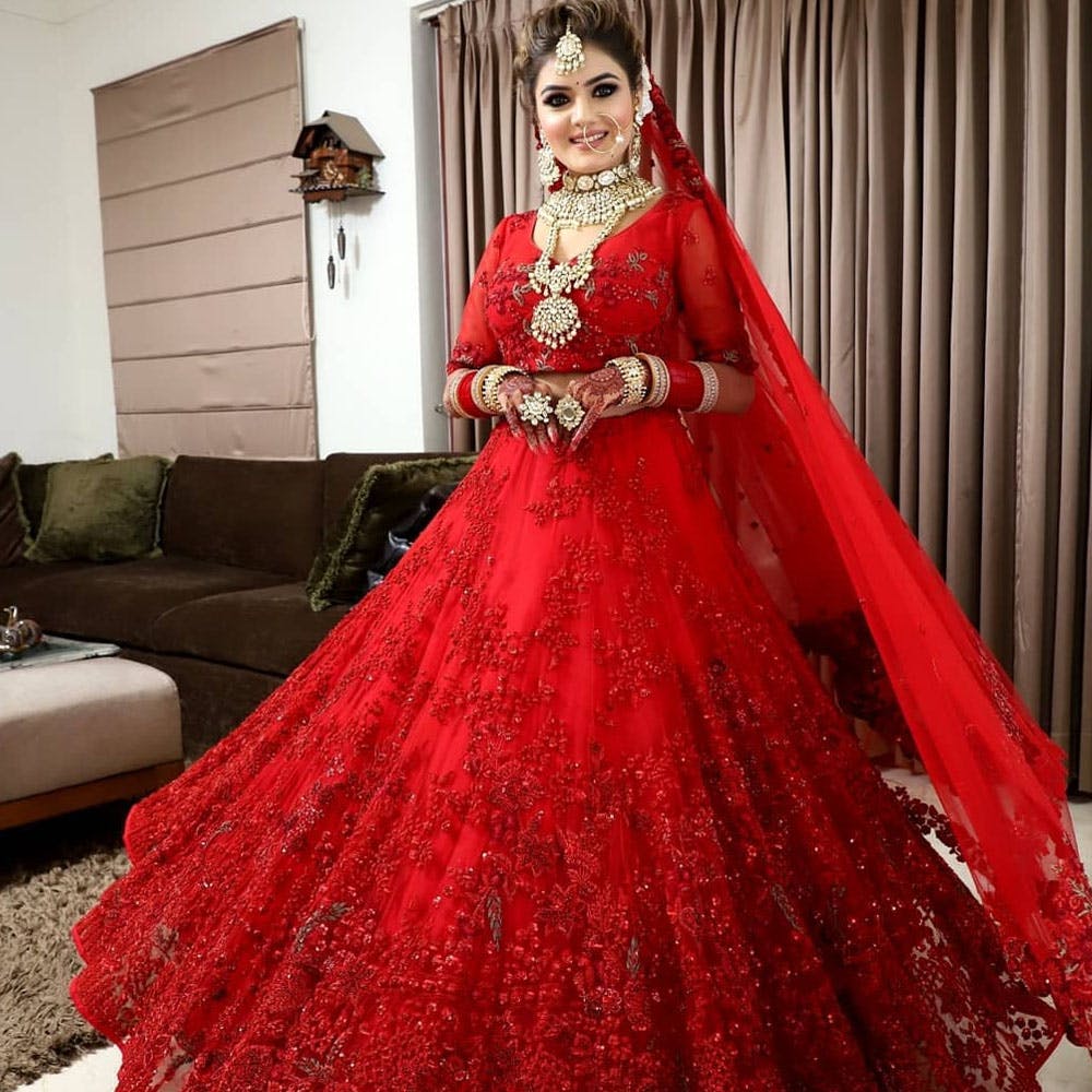 15 MustVisit Chandni Chowk Lehenga Shops High To Low Budget  WedBook   Indian bridal fashion Beautiful evening dresses Lehenga
