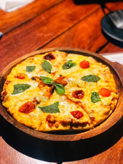 Cheesiest pizza in Pune 😍😋