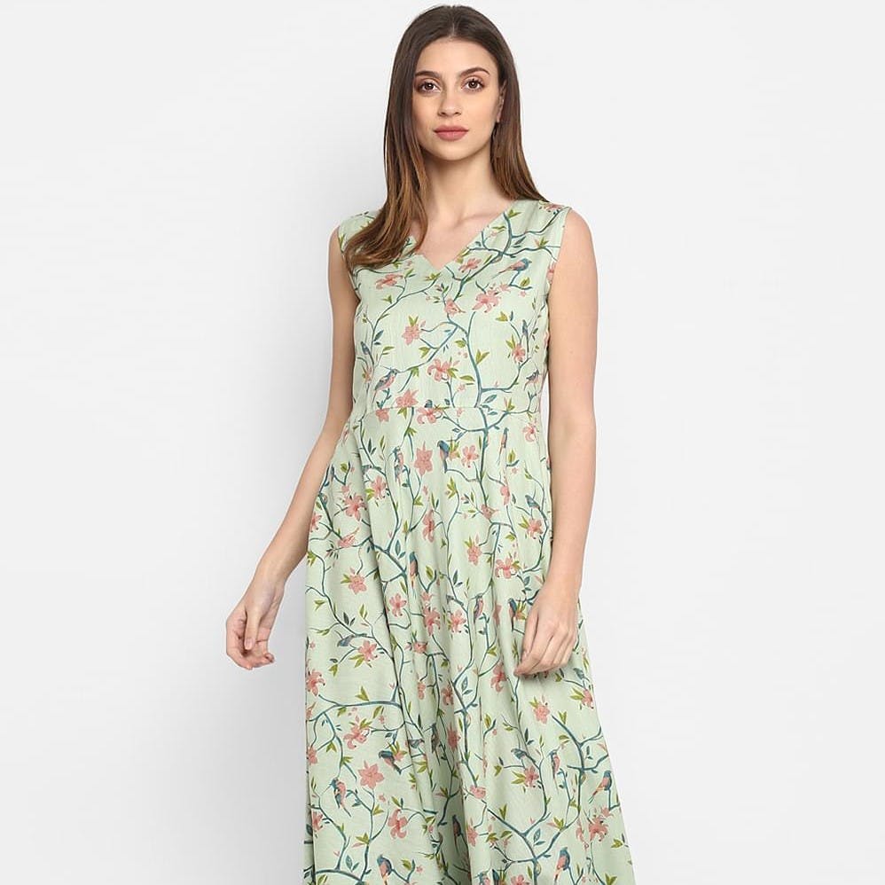 Women Green Floral Printed Sleeveless Maxi Dress