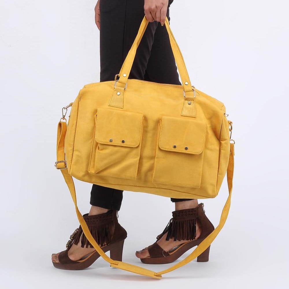 Double Front Pocket Detail Solid Duffle Bag