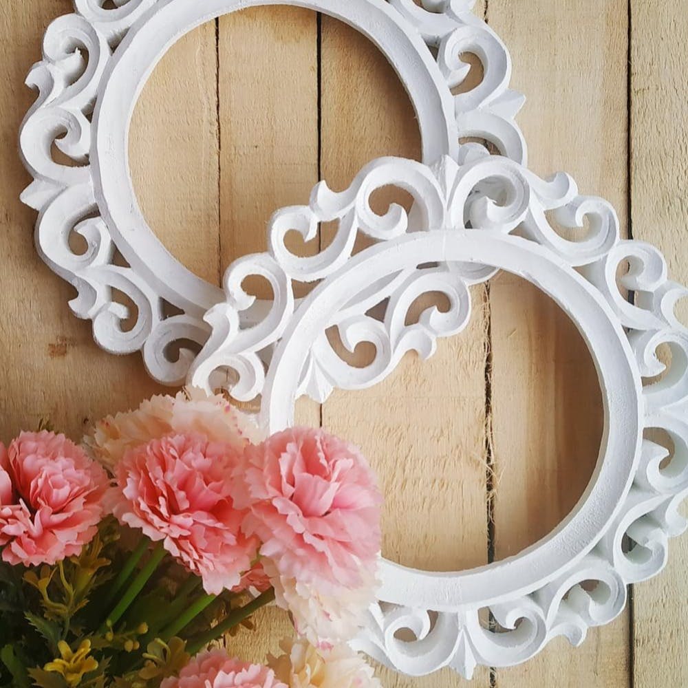 White Round Wooden Carved Photo Frame - Set of 2