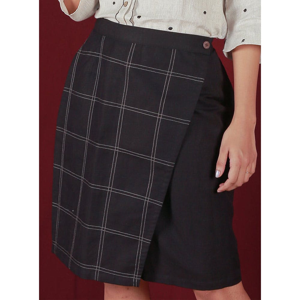 Checkered Panel Detail Black Wrap Skirt