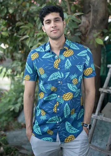 Men Pineapple & Leaf Printed Blue Casual Shirt