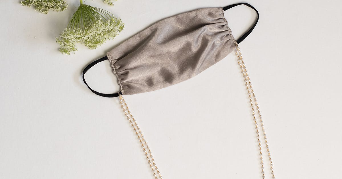 Get Mask Chains Online From Spotlight Masks LBB