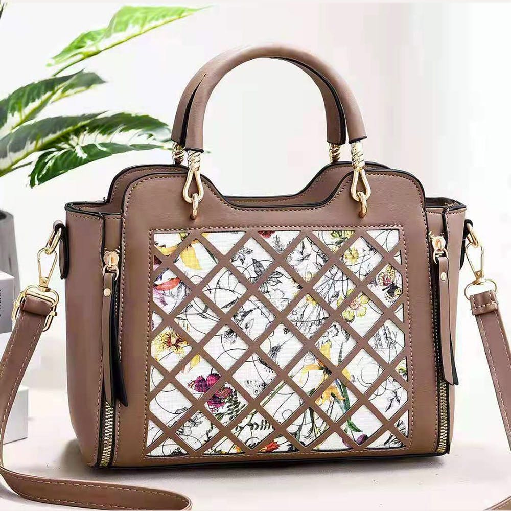 Brown,White,Light,Luggage and bags,Product,Shoulder bag,Rectangle,Bag,Handbag,Material property