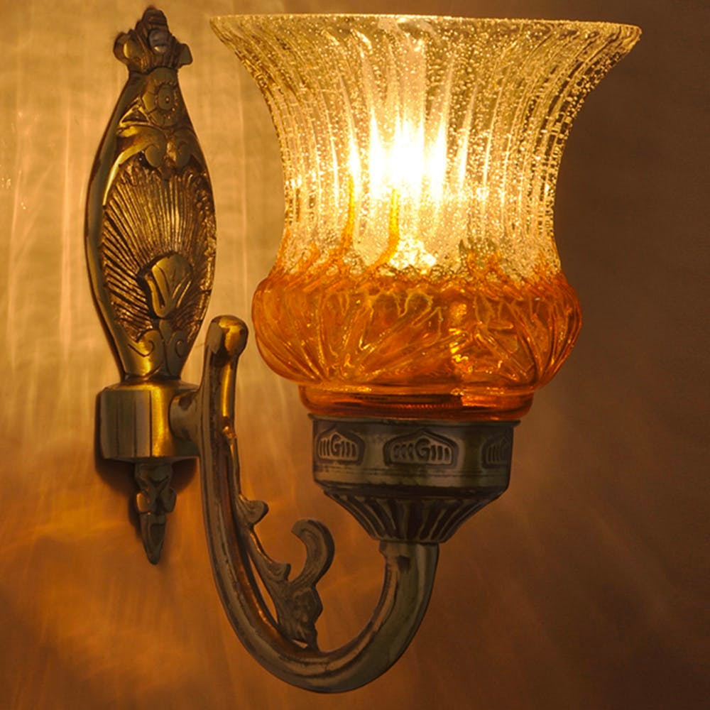 Antique Brass Finished Wall Light