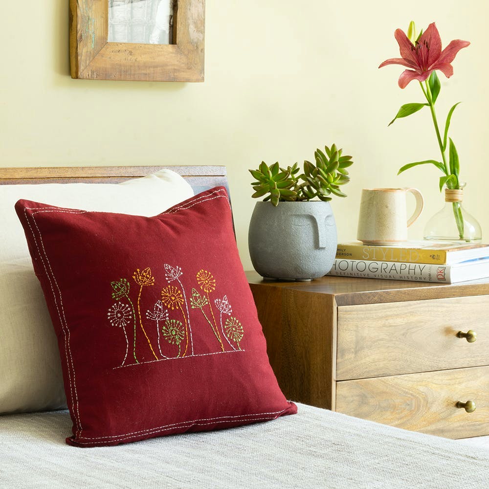 This Brand's Handcrafted Kantha & Jacquard Linen Is All Sourced From The East