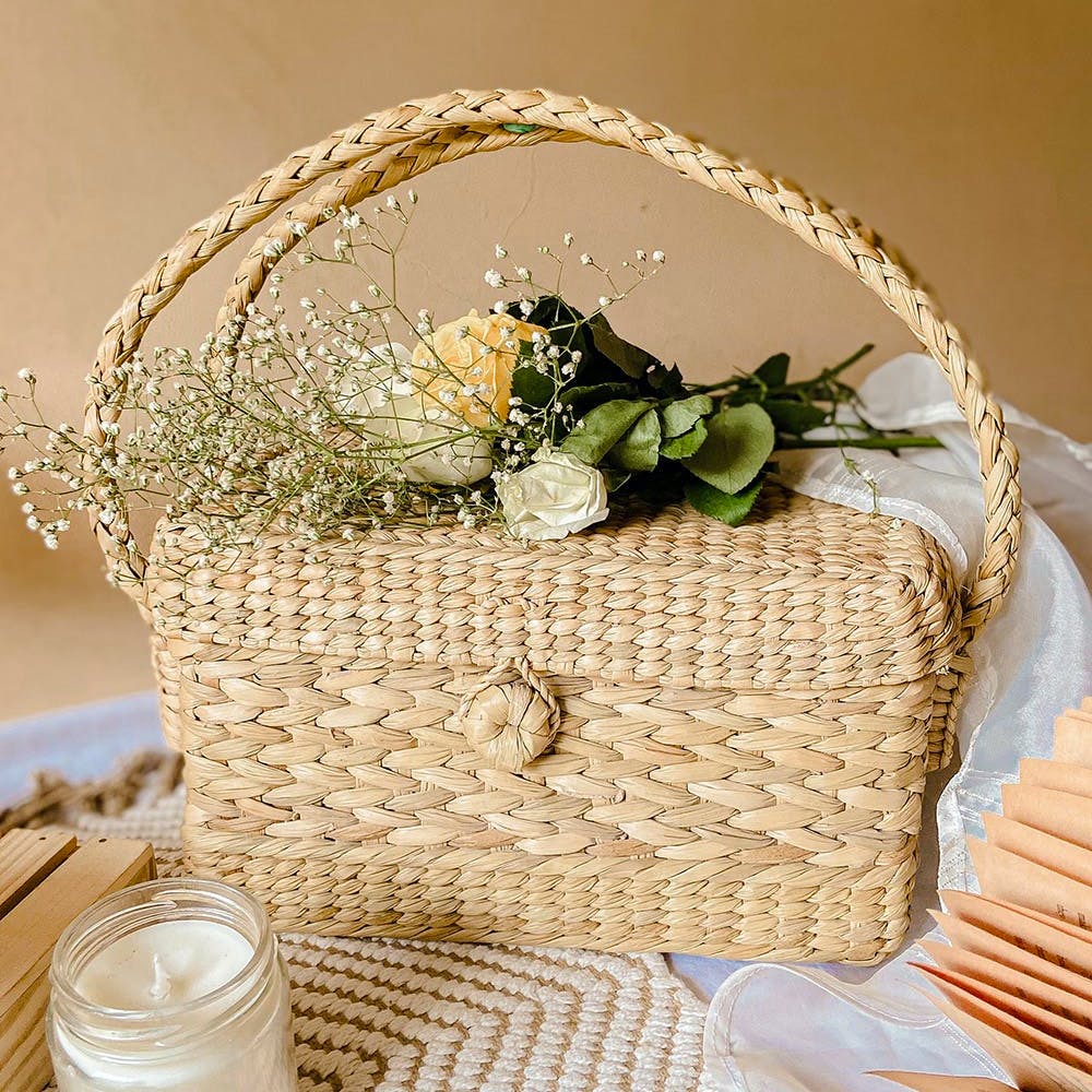 Plant,Table,Storage basket,Twig,Decoration,Serveware,Basket,Flower girl basket,Flower,Wedding ceremony supply