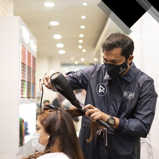 The 10 Best Hair Salons Near Me (with Prices & Reviews)