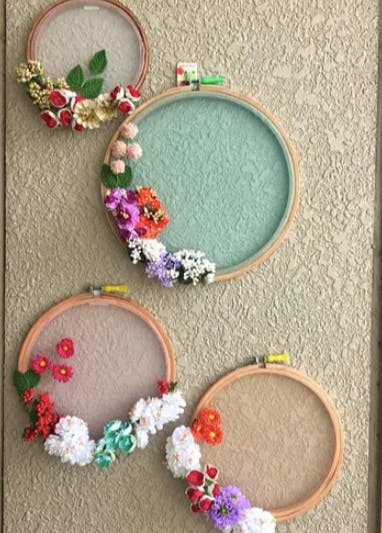 Multi Floral Embellished Wall Hoops (Set Of 4)