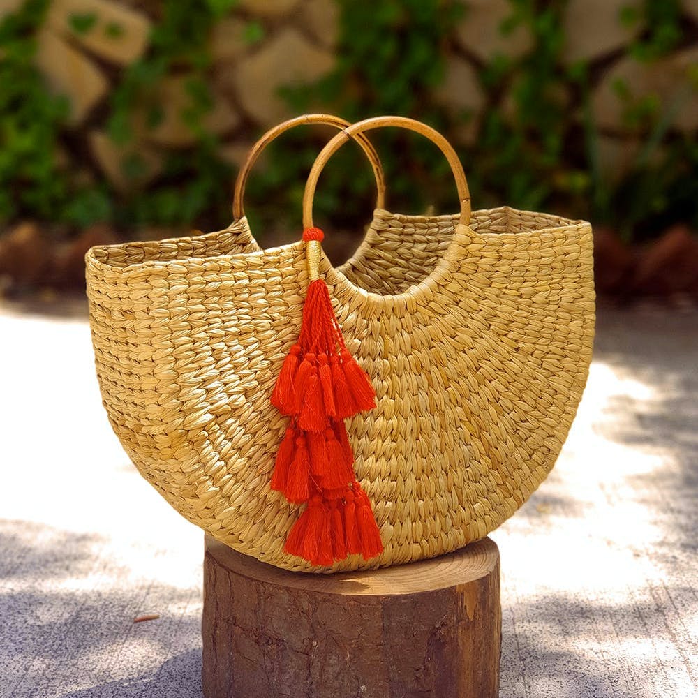 MM Handicraft Vertical Tassels for Bags and decoration accessories,  Packaging Type: Poly Bag, Size: 5 Inches at Rs 30/piece in Sahibabad