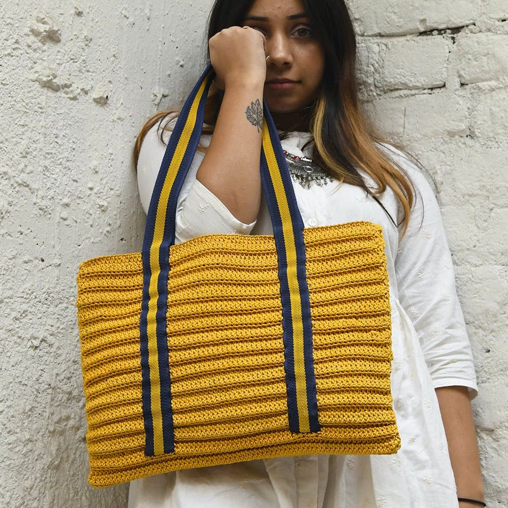 Mufflers, Bags & More: This E-store Has The Prettiest Crochet Accessories