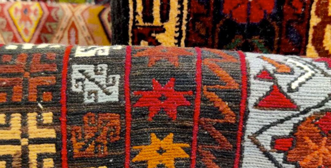 Buy Carpets & Rugs From Carpet Kingdom LBB, Bangalore