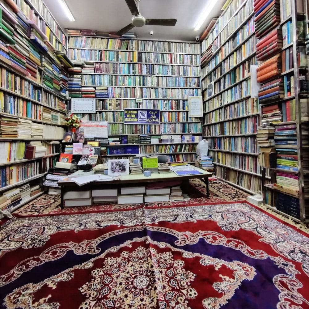 7-best-libraries-in-delhi-satisfy-to-visit-lbb