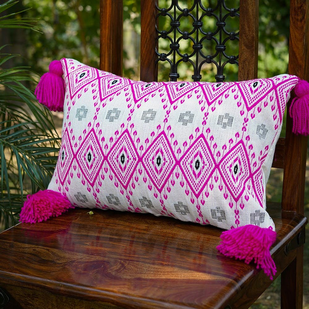 Tassel Corners Detail Jacquard Rectangular Cushion Cover