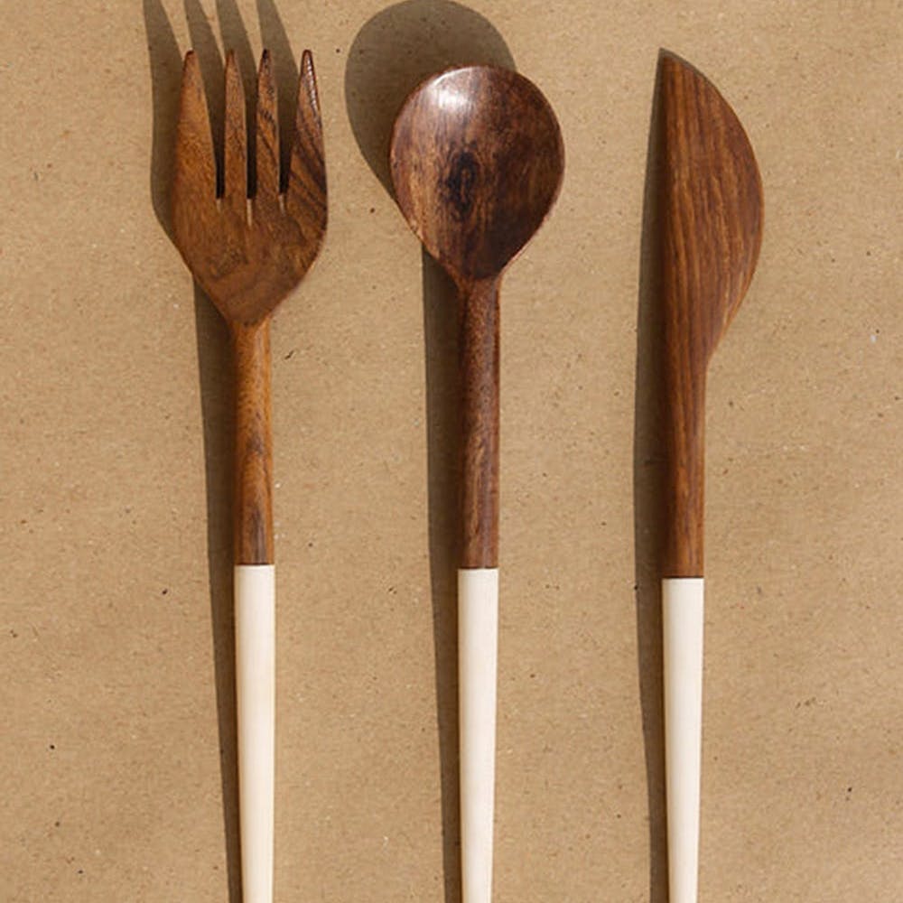 Tableware,Kitchen utensil,Cutlery,Wood,Natural material,Cuisine,Spoon,Metal,Ingredient,Still life photography