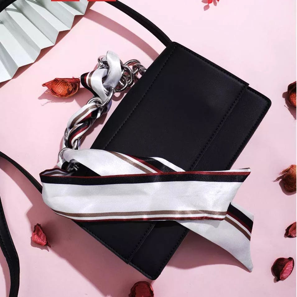 MINISO Fashion Chain Scarf Crossbody Bag