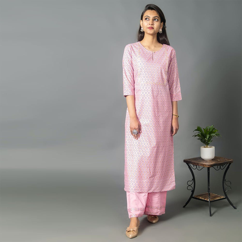 Buy Indo Era Women Pink Embroidered Regular Kurta With Palazzos & Dupatta -  Kurta Sets for Women 15798352 | Myntra