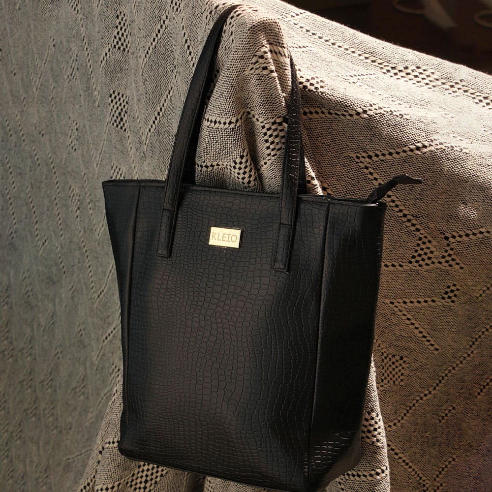 Croc Effect Textured Solid Tote