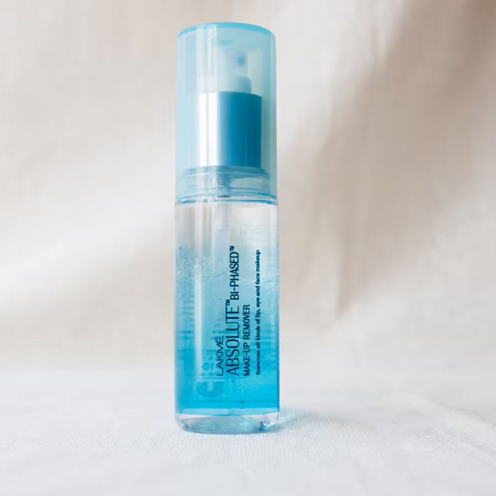 Lakme Absolute Bi-Phased Make-up Remover