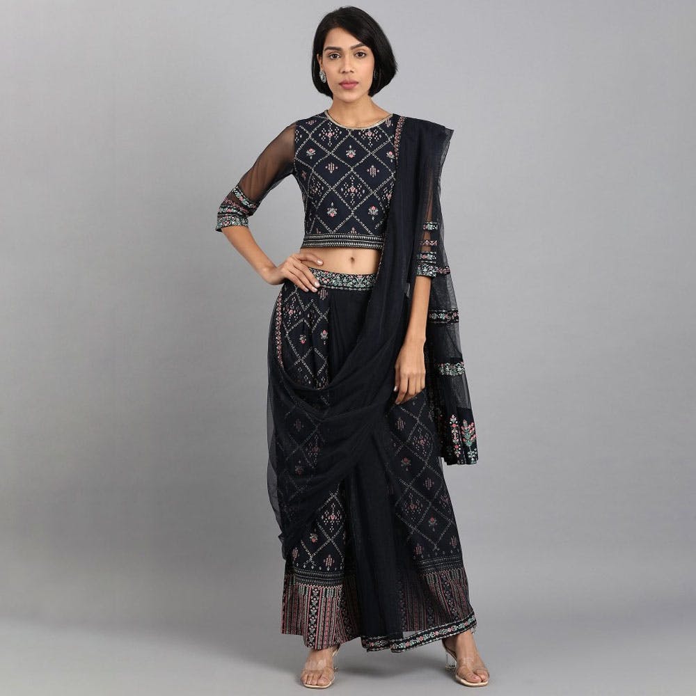 Outfits Other Than A Lehenga For Your Intimate Sangeet! | Indian fashion  dresses, Dress indian style, Traditional indian outfits