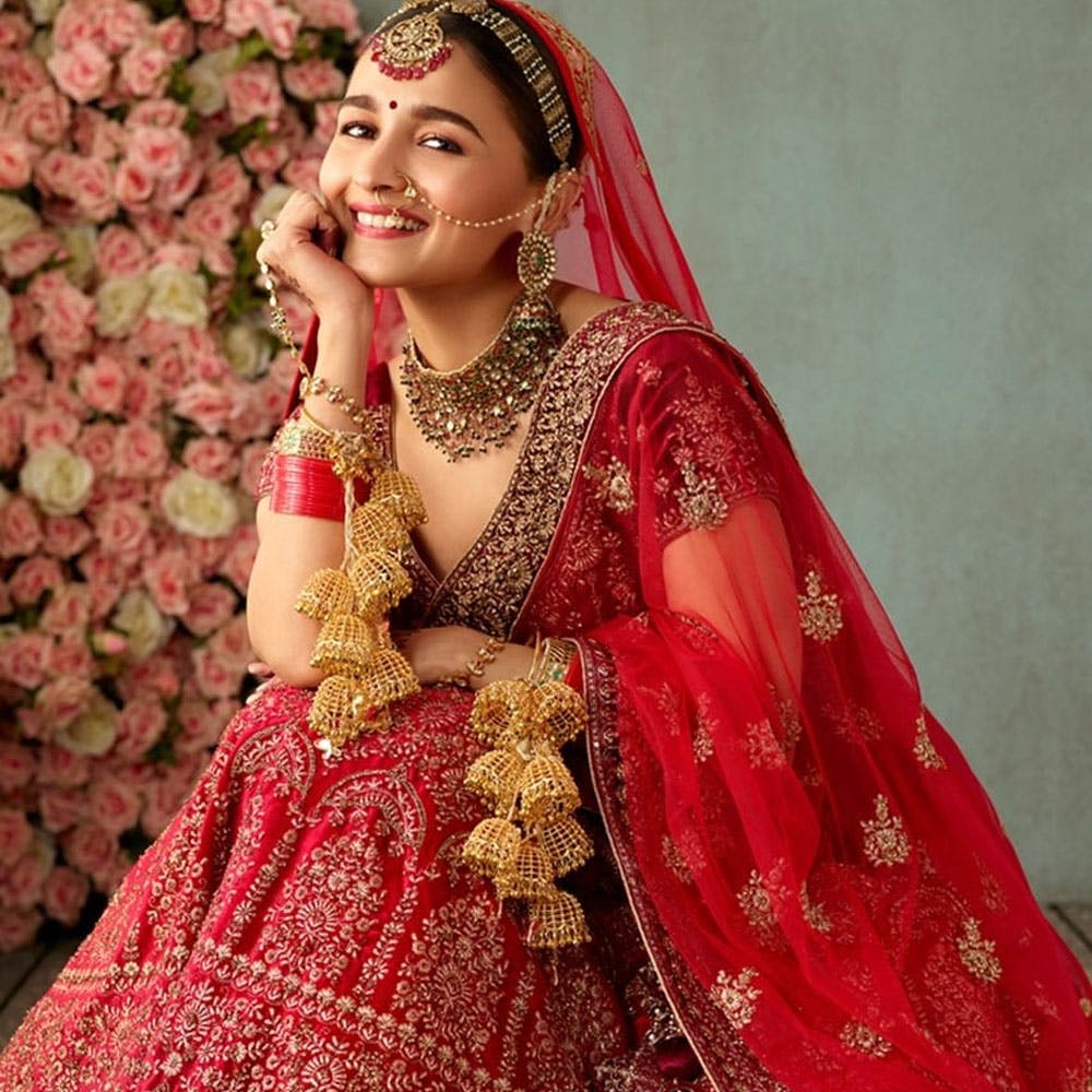 3 kurta sets from Alia Bhatt's wardrobe that are perfect for your BFF's  sangeet | Vogue India | Wedding Wardrobe