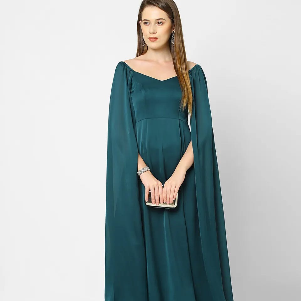 Green Extended Sleeve Maxi Dress