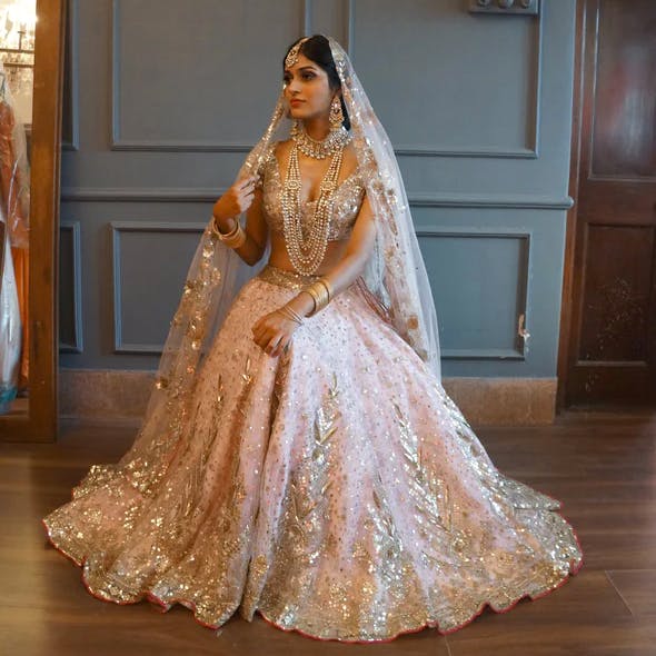Embroidered Stitched Semi Bridal Lehenga On Rent, 1 at Rs 4500/piece in  Ambala