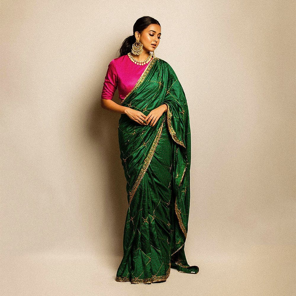 Celeb-approved Retro style saree Looks – BharatSthali