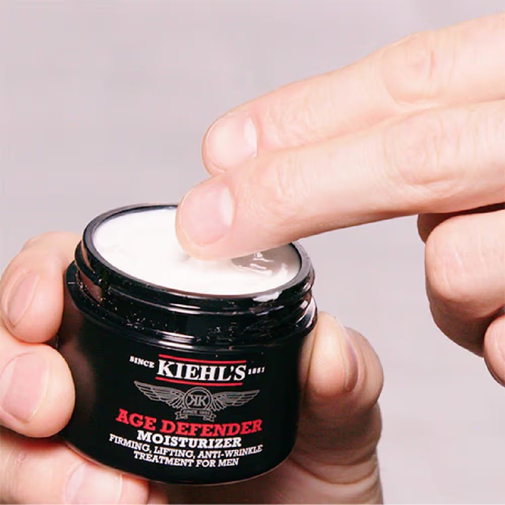 Kiehl's Age Defender Moisturizer Cream for Men With Caffeine & Linseed Extract
