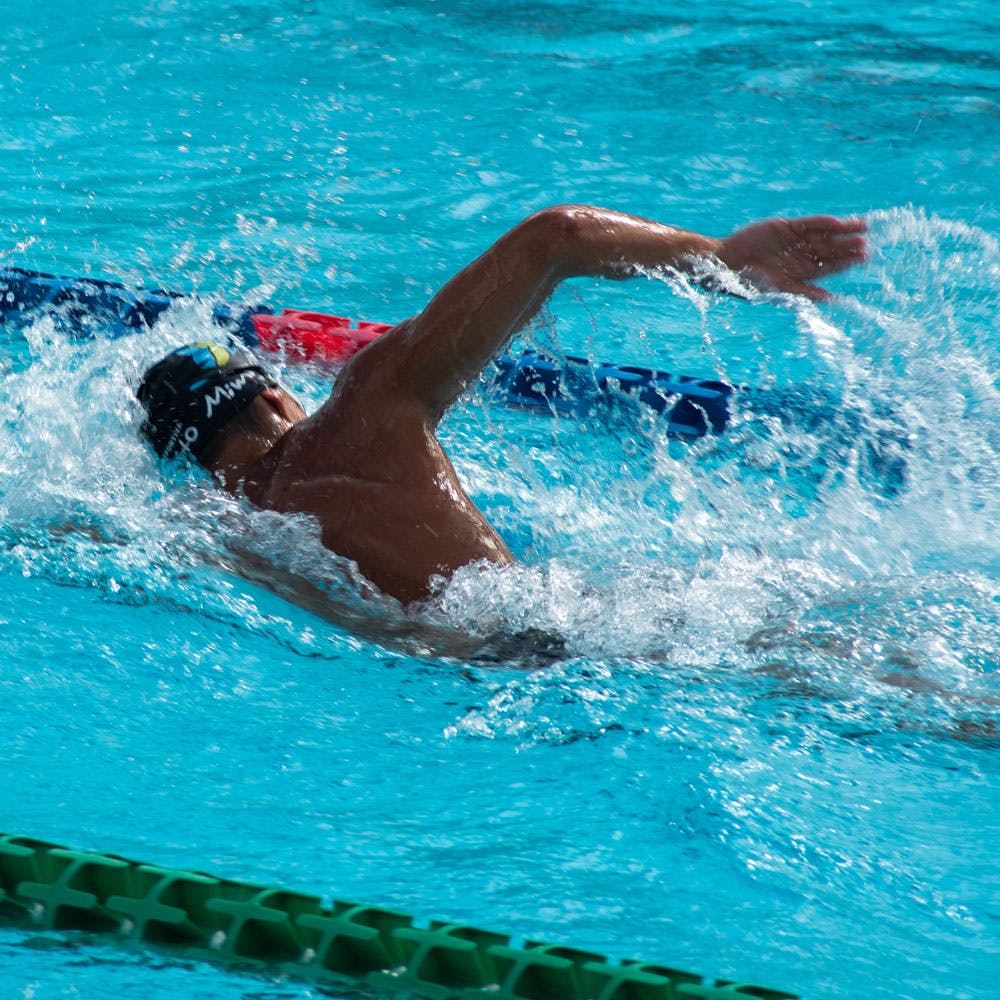 Water,Vertebrate,Swimmer,Swimming pool,Medley swimming,Headgear,Leisure,Sports,Competition event,Recreation