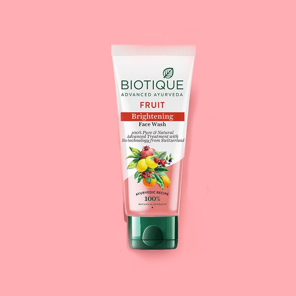 Biotique Fruit Brightening Face Wash 100% Pure & Natural