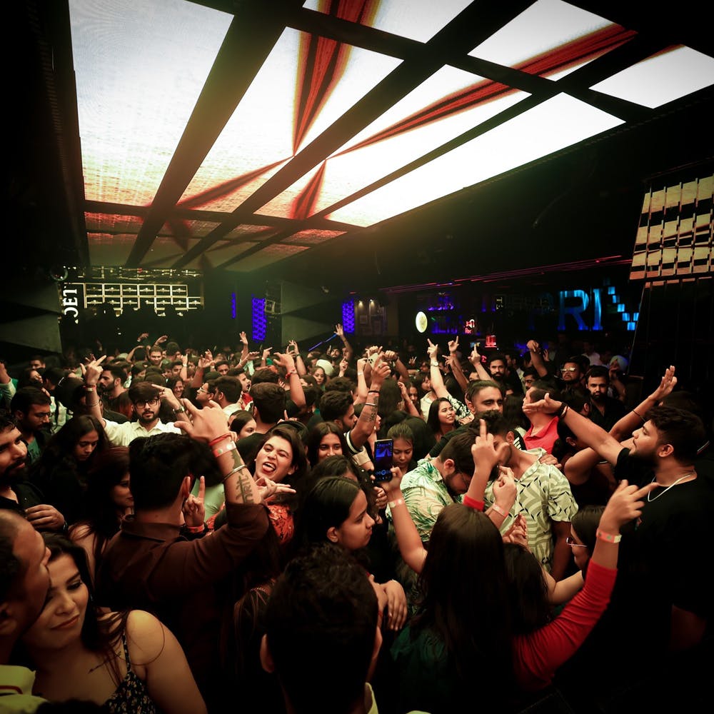 Nightlife in Delhi: Best Bars, Clubs, & More