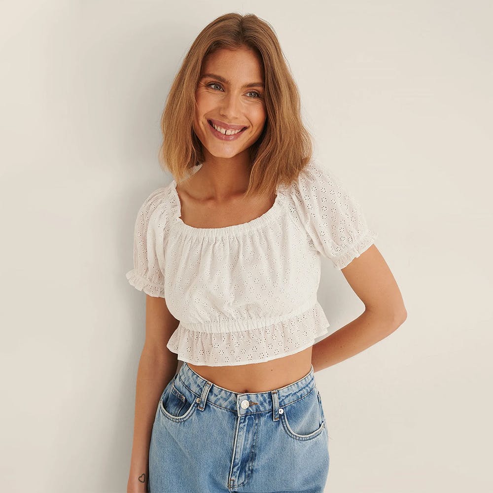 Anglaise Cropped Top-White