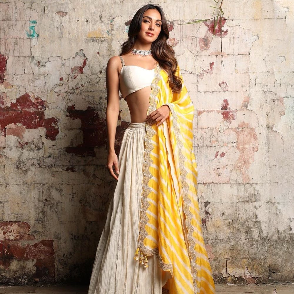 It's Time to Experiment with Your Lehenga Choli Look | Indian Wedding Saree