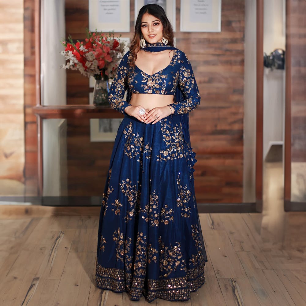 Top Party Wear On Rent in Gurgaon Sector 52 - Best Party Dress On Hire  Delhi - Justdial