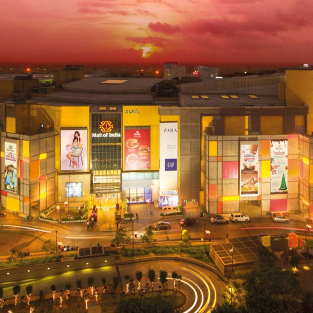 Sales, Discounts in DLF City Center Mall Delhi. DLF Mall 2023