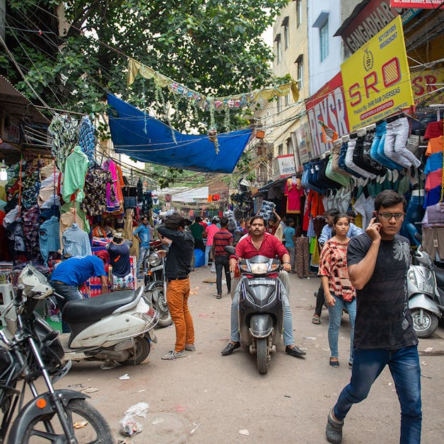 5 Incredibly Cheap Clothing Stores At Gandhi Nagar Market, Delhi | LBB