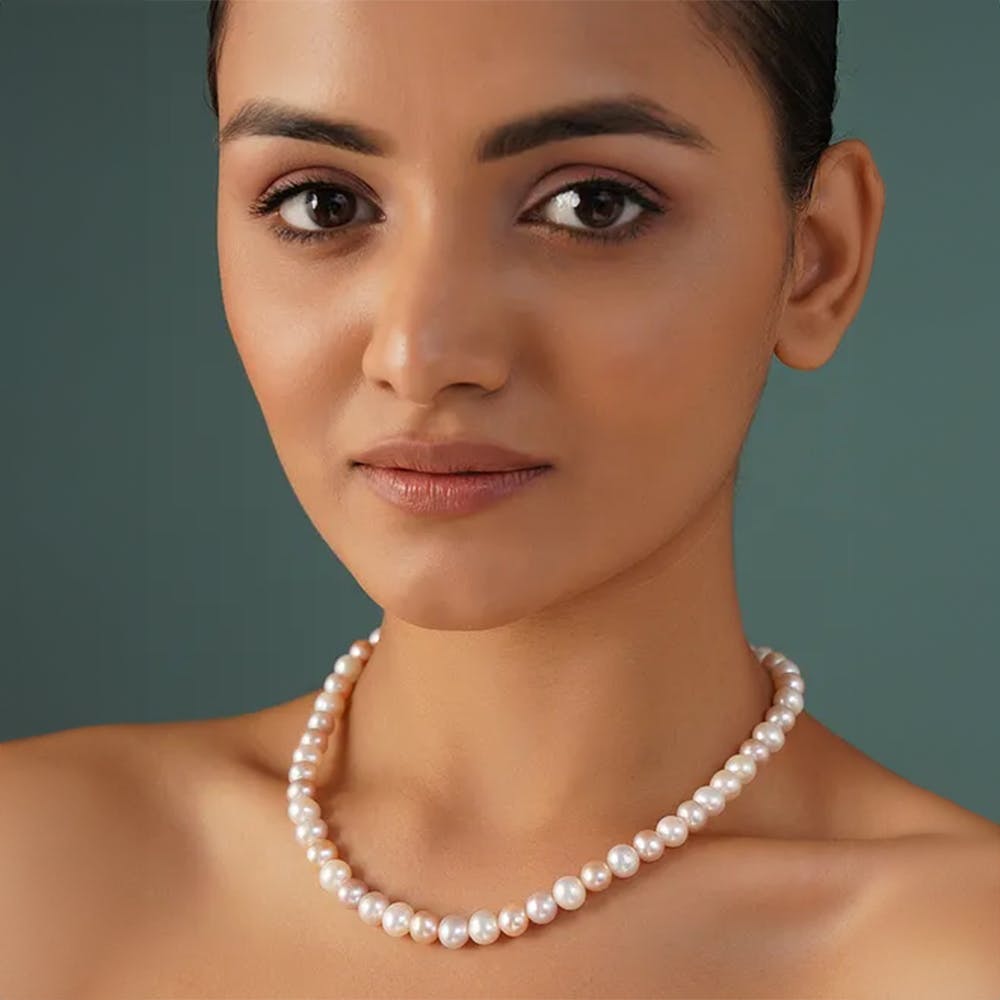 Dual Tone Freshwater Pearl Short Necklace