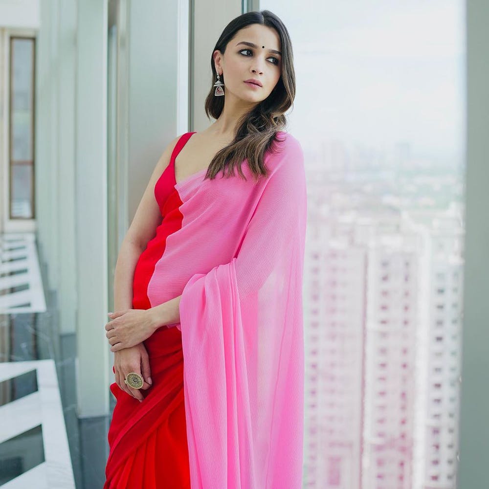 Alia Bhatt dazzling Ramayan-themed saree she wore at Ram Mandir  inauguration in Ayodhya costs a whopping Rs 45k - Deets inside | - Times of  India