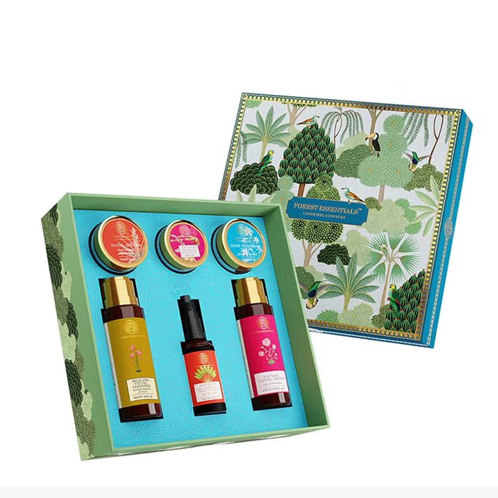 Pakshishal Gift Box Day & Night Care Kit Skincare 6 Piece Gift Set